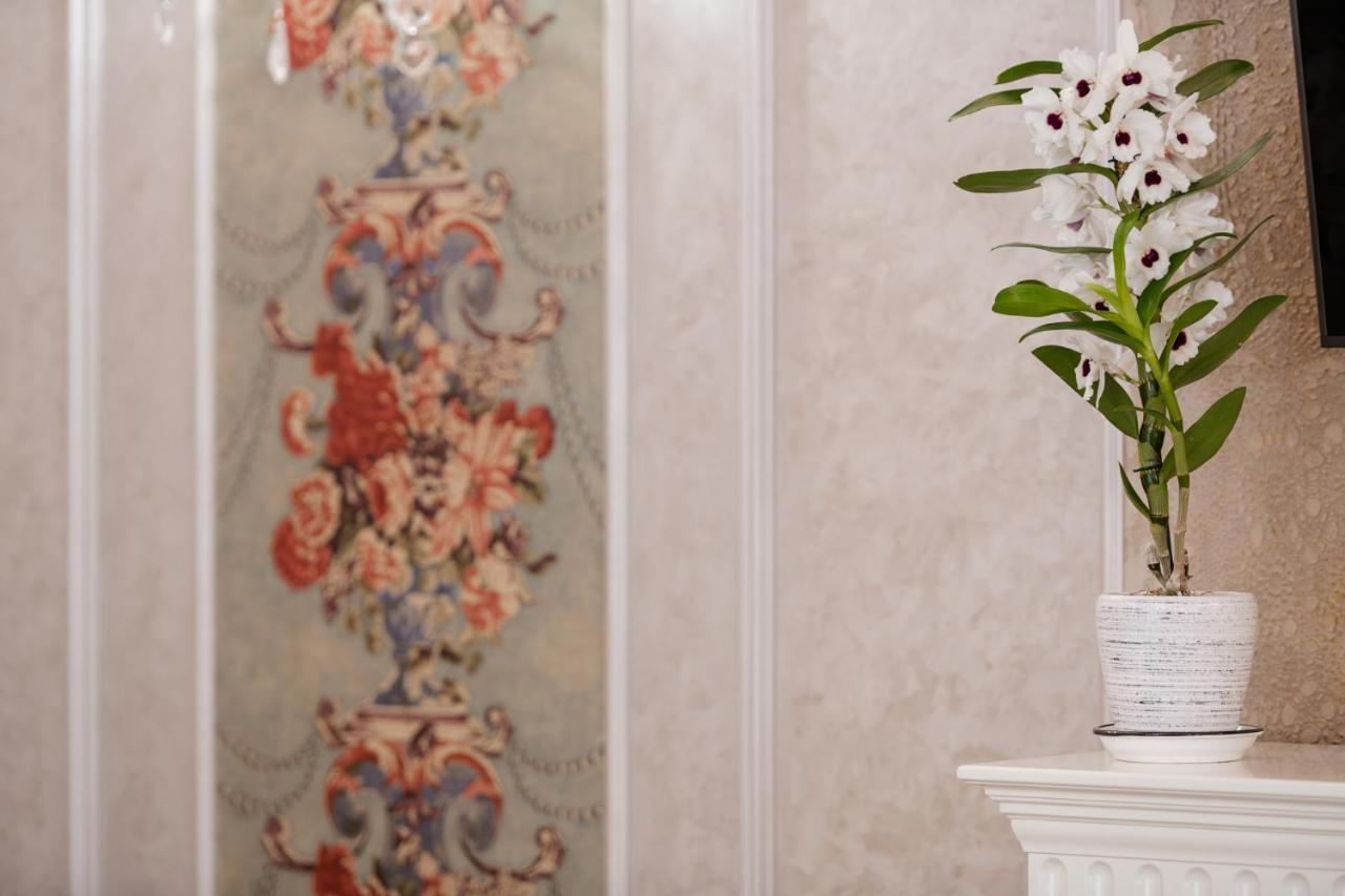 Vip Apartment On Duhnovicha Street .Free Parking. Uschhorod Exterior foto
